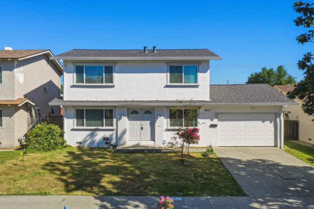 411 Grey Ghost Avenue