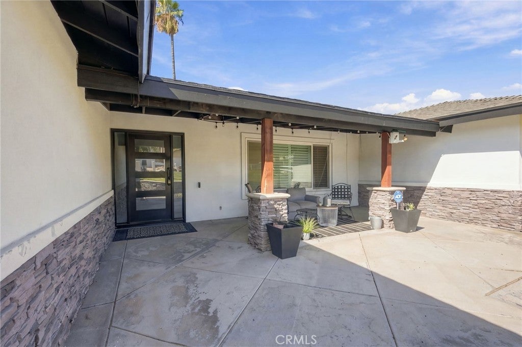 4120 Crestview Drive