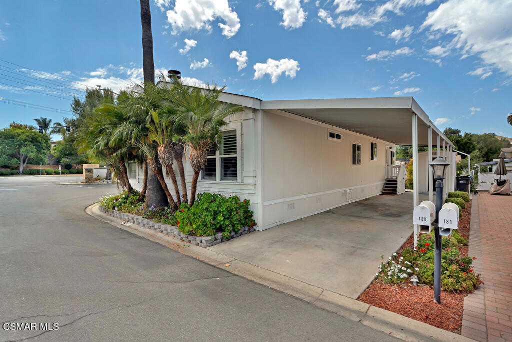 Friendly Village-240 - 240 - Manufactured In Park