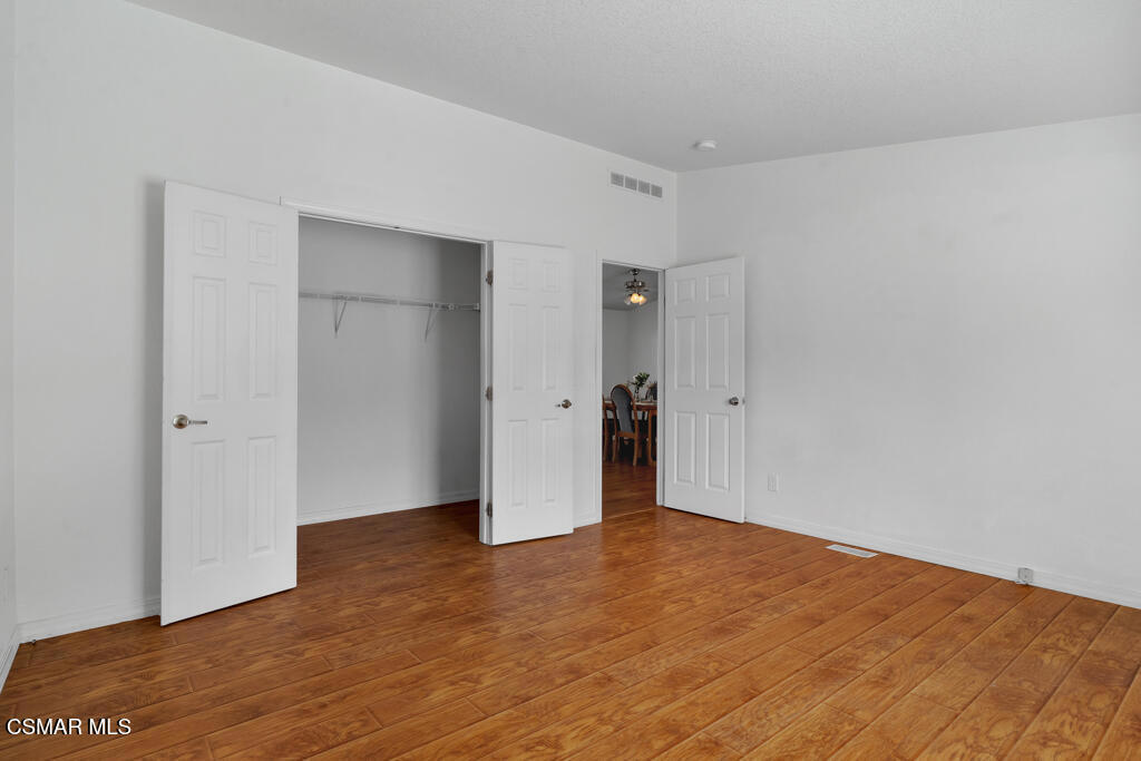 Friendly Village-240 - 240 - Manufactured In Park