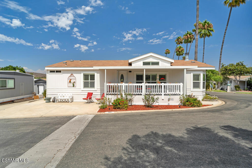 Friendly Village-240 - 240 - Manufactured In Park