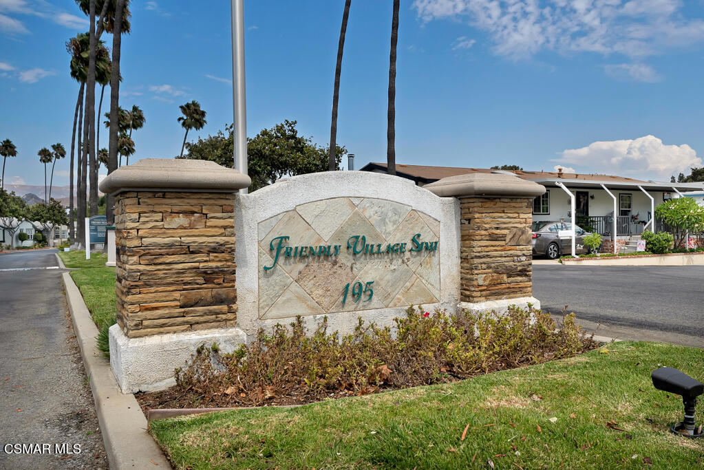 Friendly Village-240 - 240 - Manufactured In Park