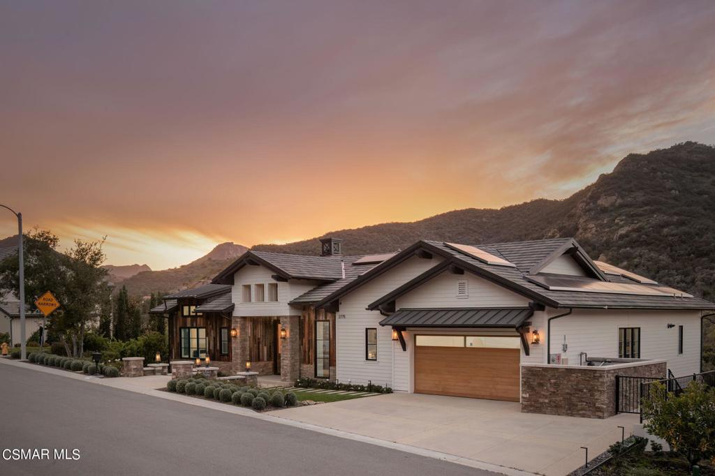 2775 Calbourne Lane