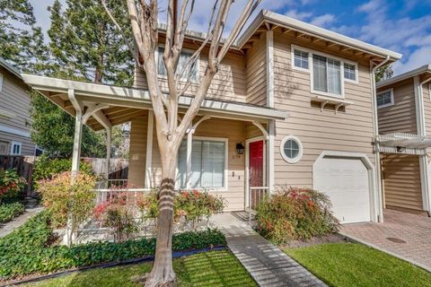 Photo of 2110 Windrose Place, Mountain View, CA 94043 (MLS # ML82040001)