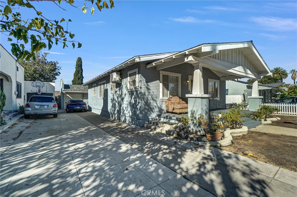 833 S Lemon Street
