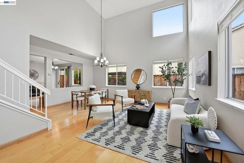 Photo of 15518 Harbor Way Way, San Leandro, CA 94579 (MLS # 41130924)