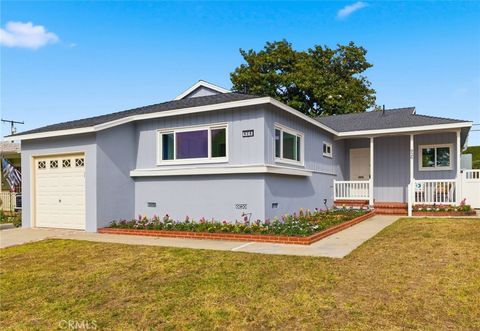 Photo of 926 Kornblum Avenue, Torrance, CA 90503 (MLS # SB26084831)