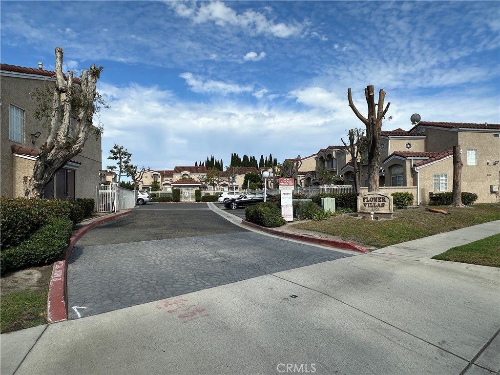 14202 Flower ST