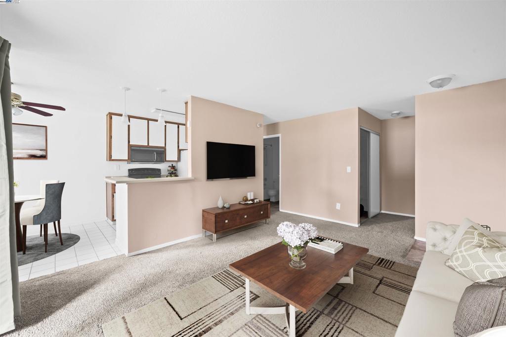 BRIDGEPORT - Residential