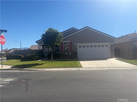 Photo of 384 Chi Chi Circle, Hemet, CA 92545 (MLS # SW26217345)