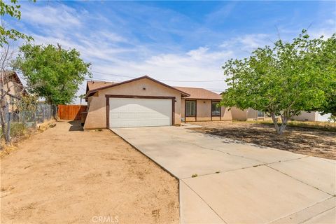 Photo of 3472 Roxbury St, Rosamond, CA 93560 (MLS # SR26091022)