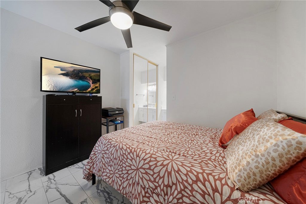 300 Cagney, Newport Beach CA 92663 - Photo 15