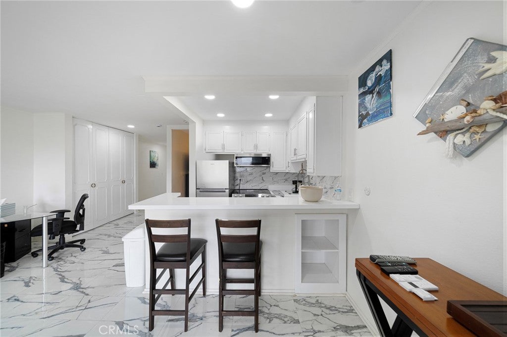 300 Cagney, Newport Beach CA 92663 - Photo 11