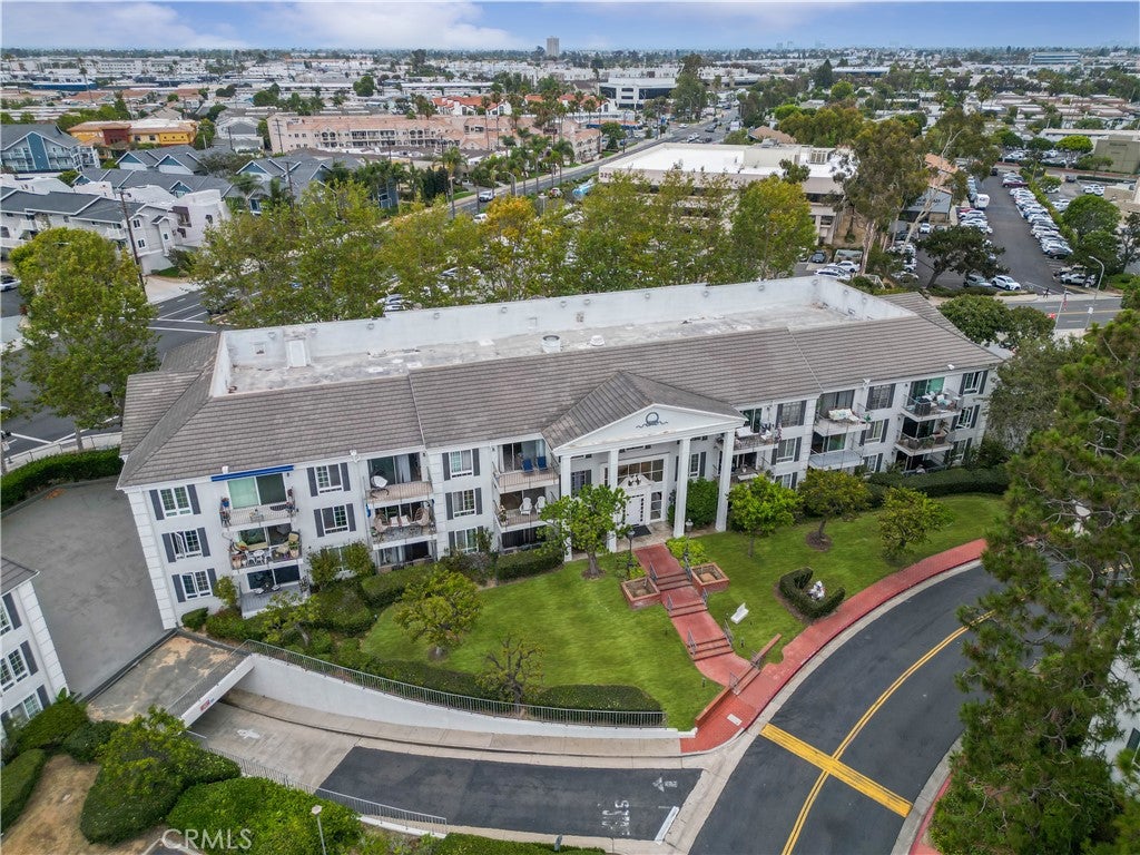300 Cagney, Newport Beach CA 92663 - Photo 28