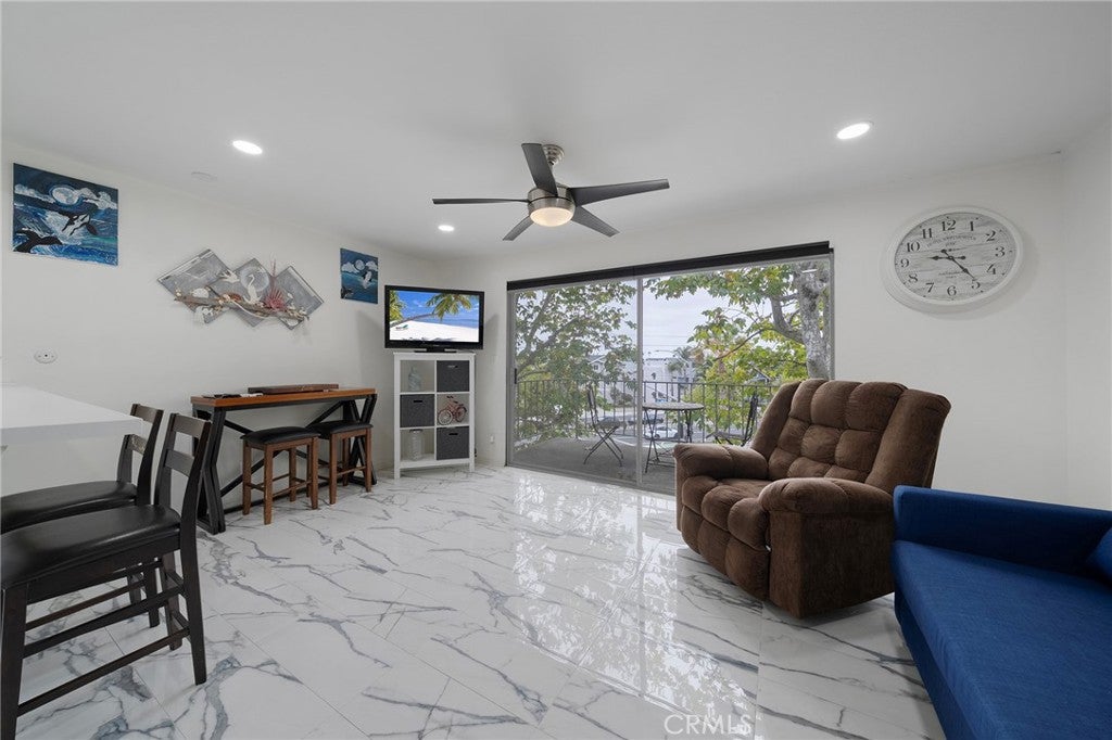 300 Cagney, Newport Beach CA 92663 - Photo 8