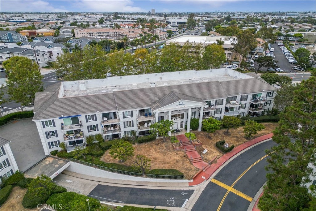 300 Cagney, Newport Beach CA 92663 - Photo 29