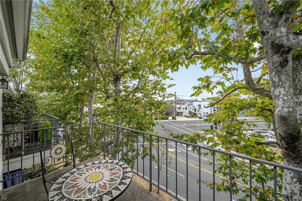 300 Cagney, Newport Beach CA 92663 - Photo 19