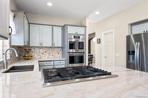Tiny photo for 13654 Summer Glen Vista VIS, El Cajon, CA 92021 (MLS # 260025159SD)