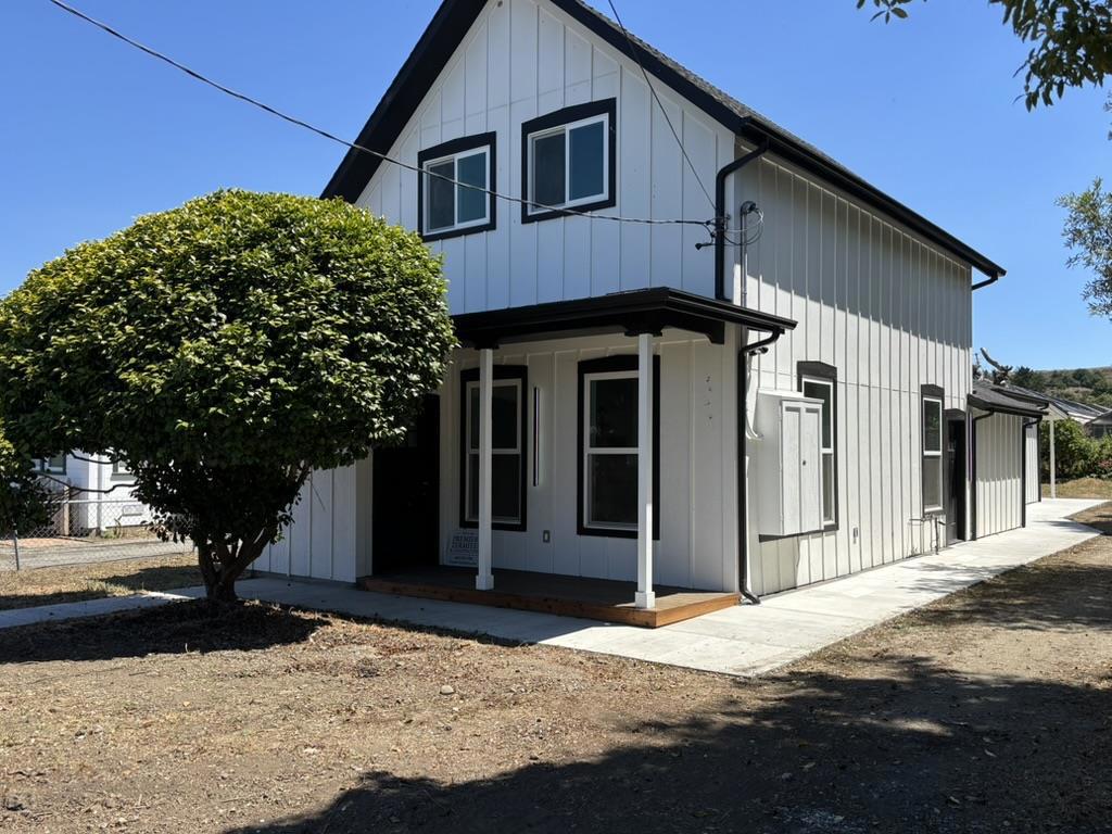 Newly Renovated 3 Bedroom 2 Bathroom Country House ready to rent. Enjoy modern gourmet kitchen with an open floor plan to enjoy with a Bedroom on the first floor. The property includes a stackable washer and dryer. Great location in the center of Pescadero and across the street from the local elementary school.
