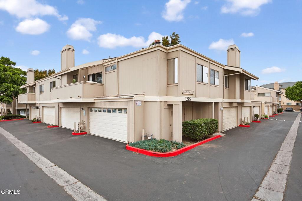 Properties 1275 Seacliff Court 2