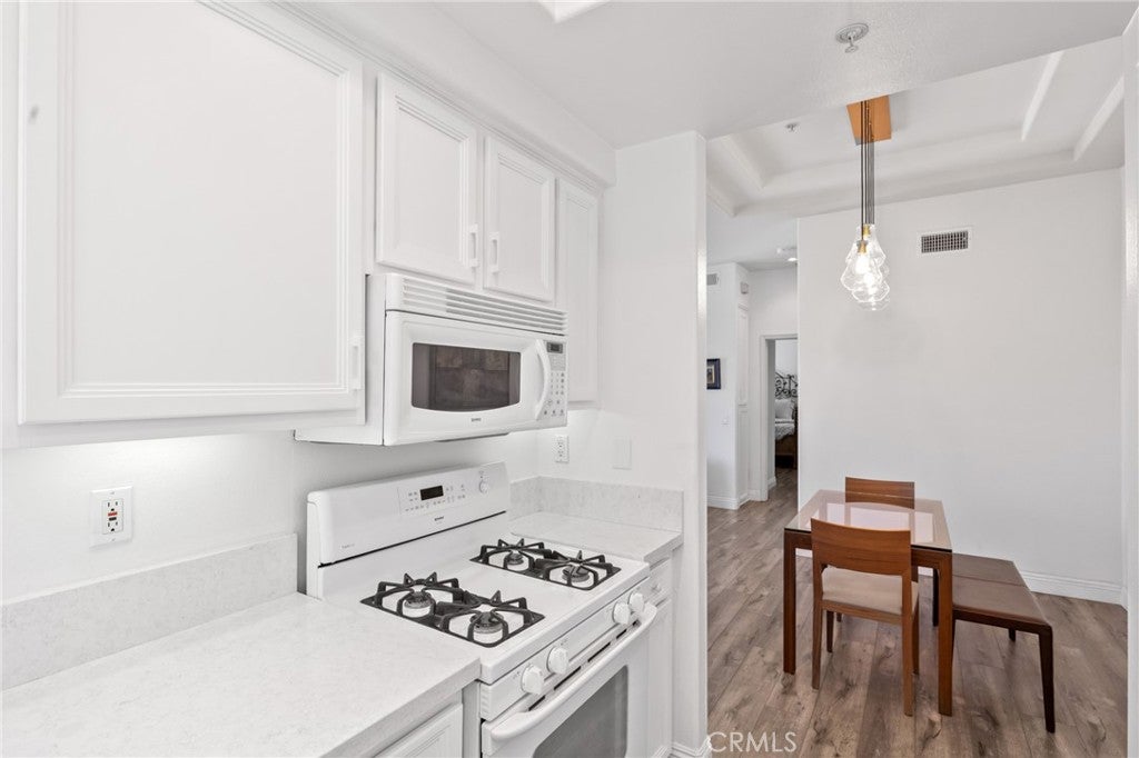3407 Ladrillo Aisle, Irvine CA 92606 - Photo 9