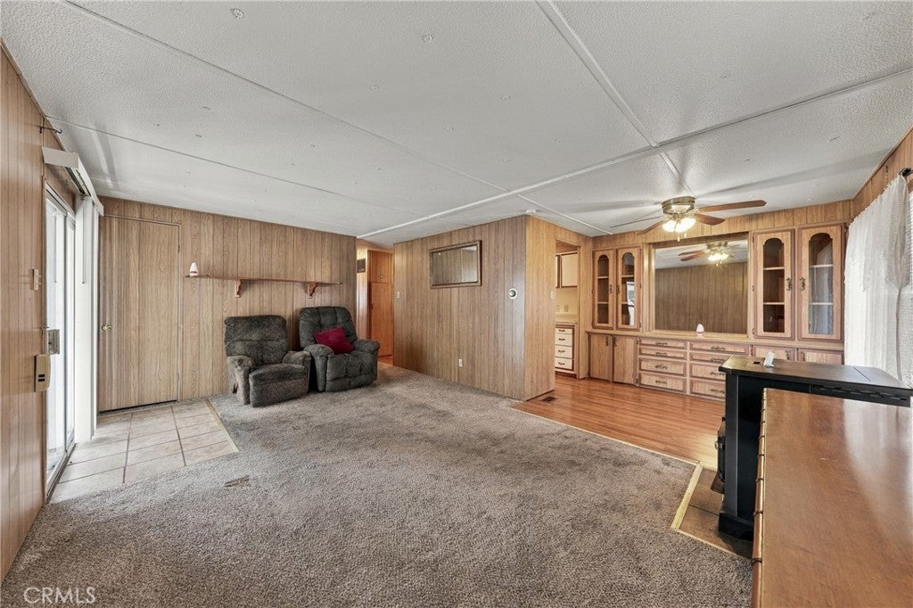 1025 Martin Space 25