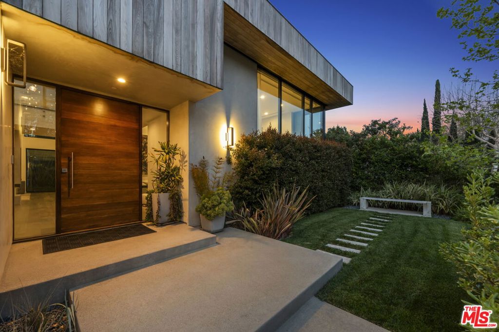 3254 Hutton Drive