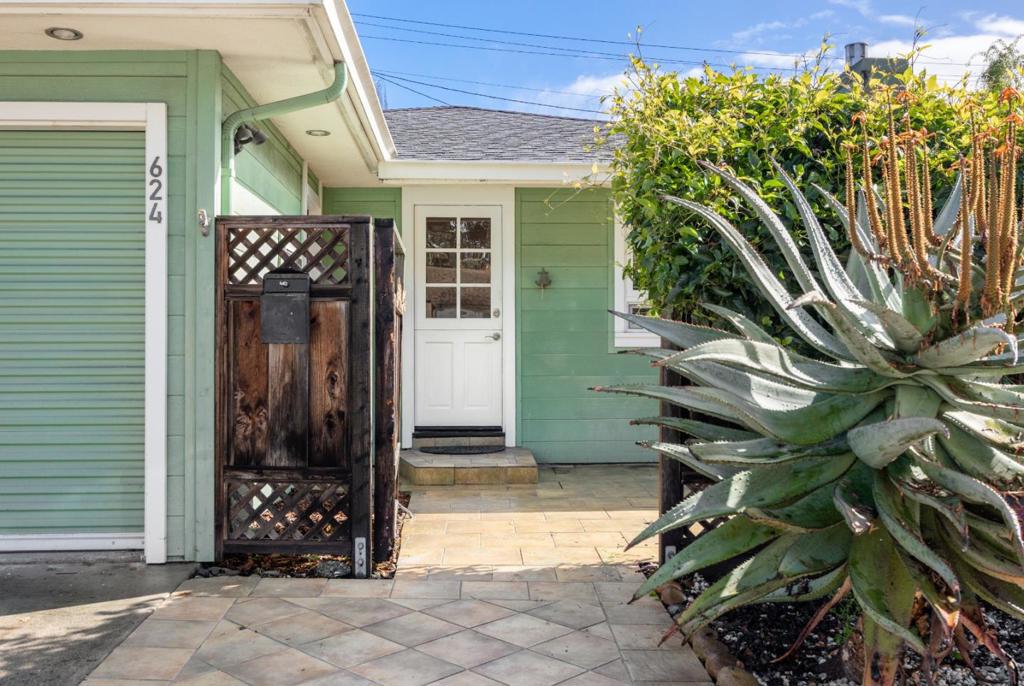 624 Riverview Drive