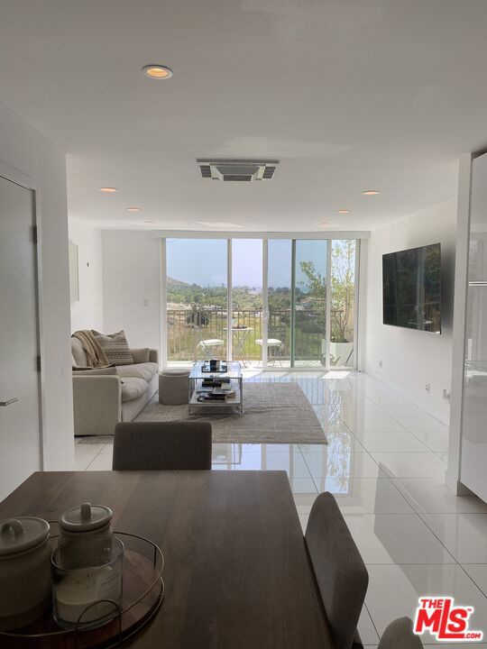 23901 Civic Center Way 114