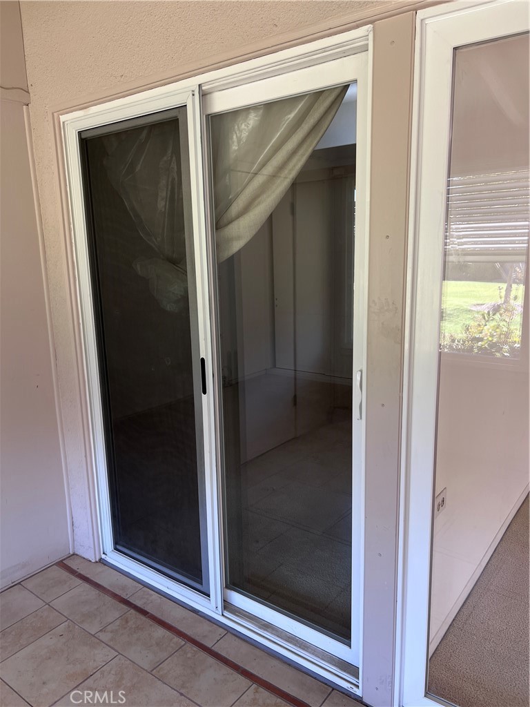 1562 Golden Rain 44C