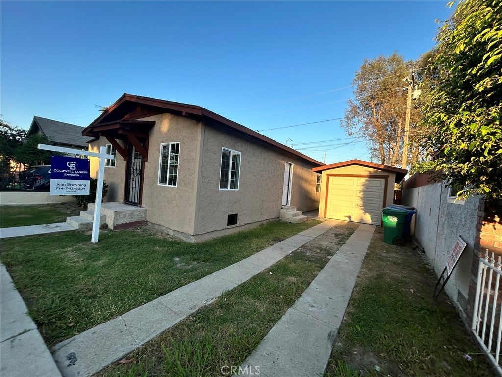 2412 Gale Avenue