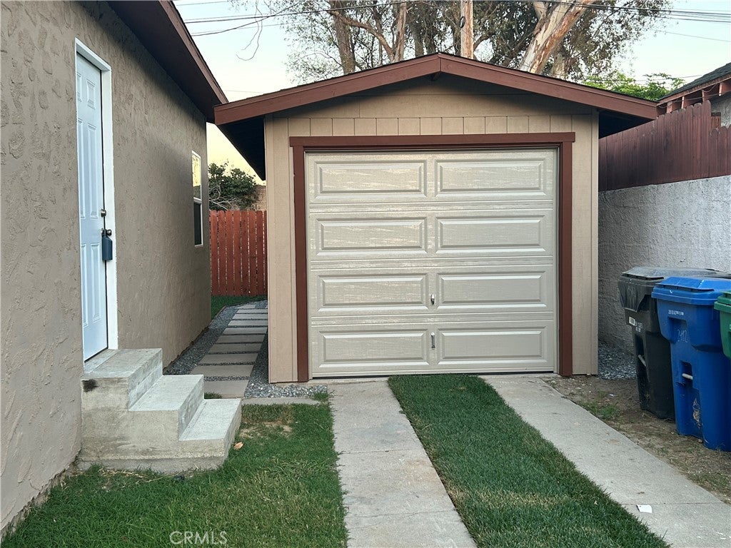2412 Gale Avenue