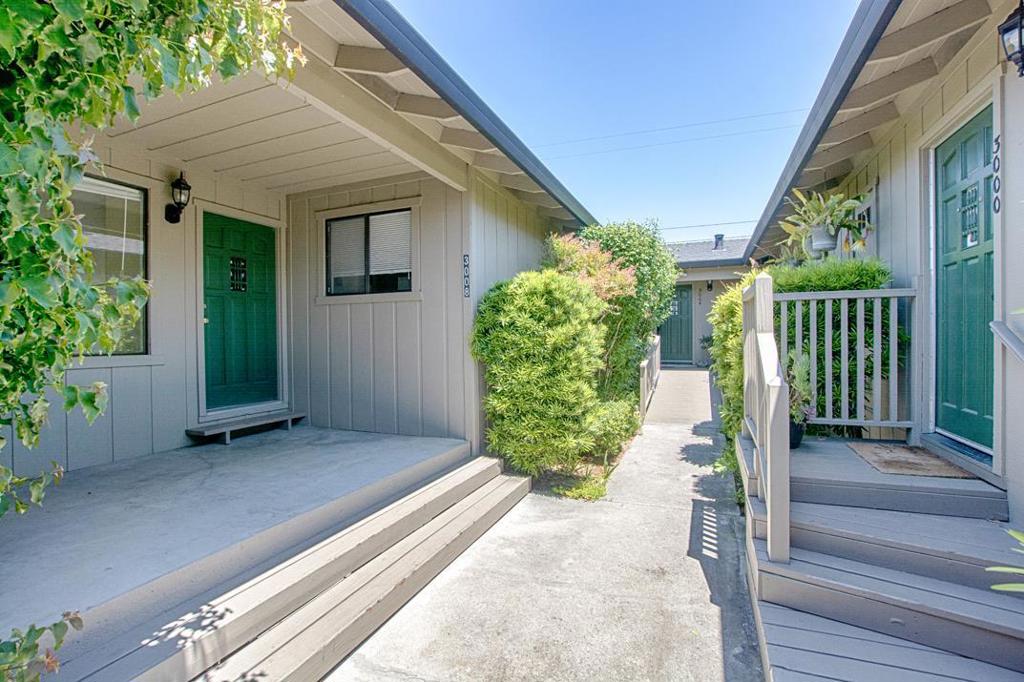 3000 Crystal Heights Drive