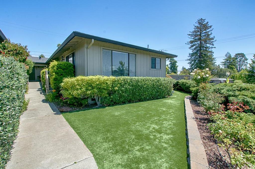 3000 Crystal Heights Drive
