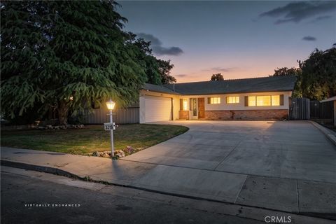 Photo of 3319 Candlewood Drive, Bakersfield, CA 93306 (MLS # PI26069083)