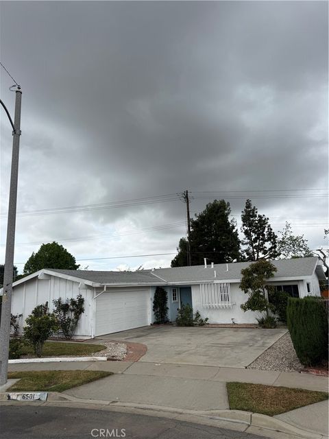 6501 Pickett Garden Grove CA 92845