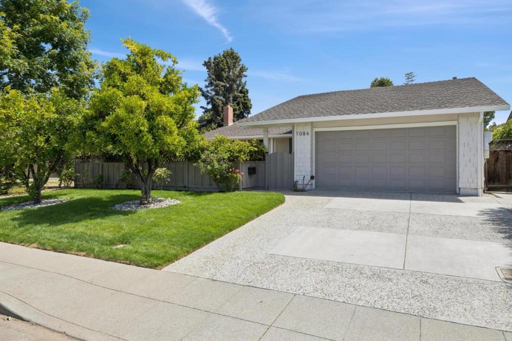1086 Robbia Drive