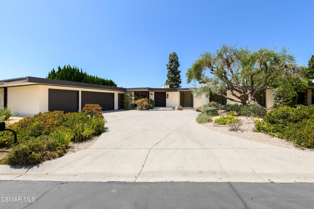 4787 Clubhouse Drive