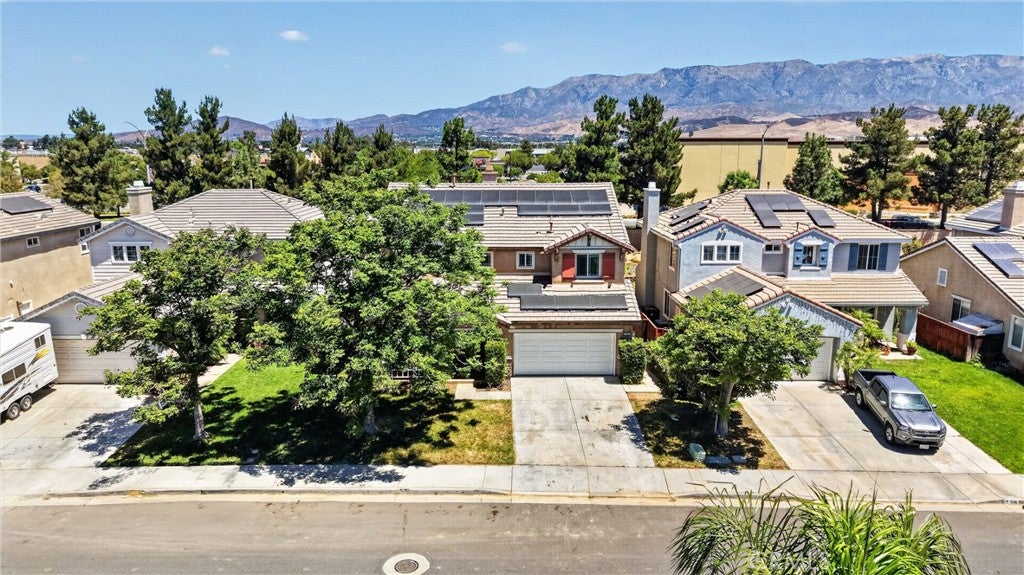 1512 Leland