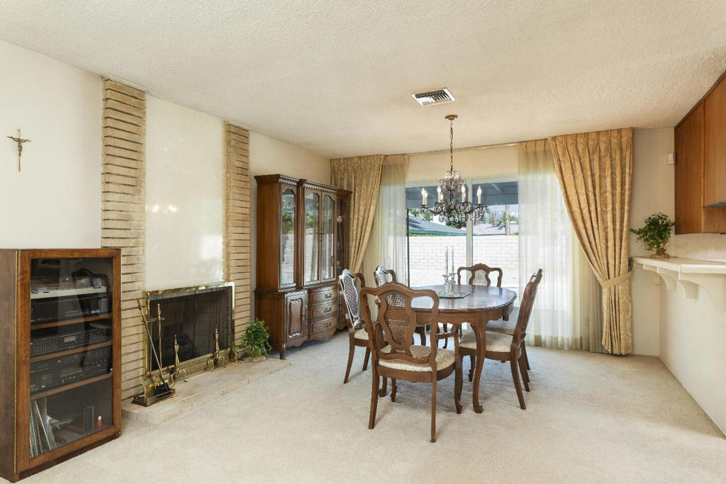 Los Compadres - Residential