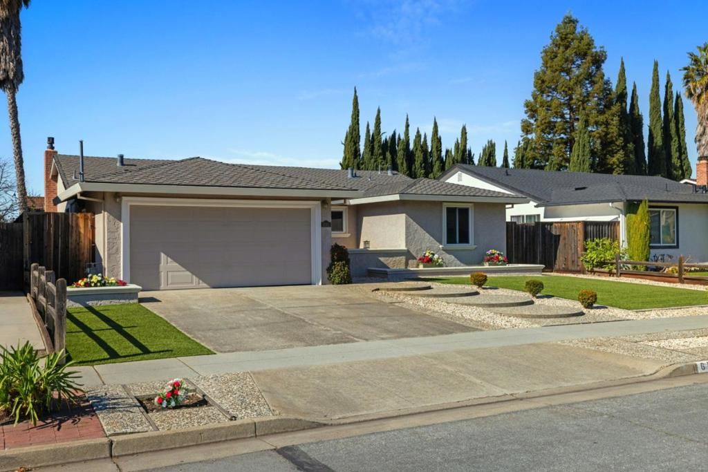 Photo of 6163 Dunn Avenue, San Jose, CA 95123 (MLS # ML82042426)