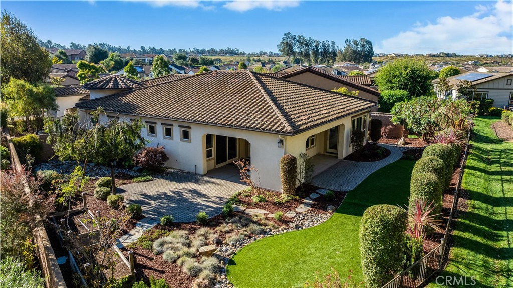 Trilogy(600) - Residential