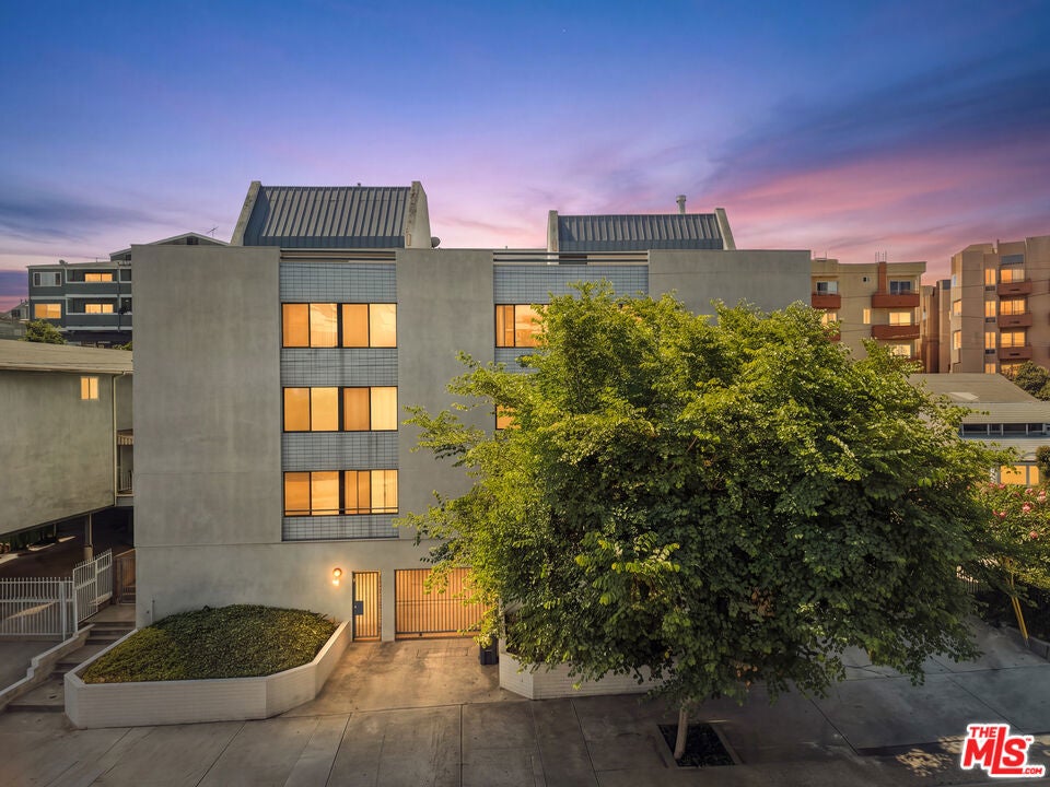 822 New Depot Street