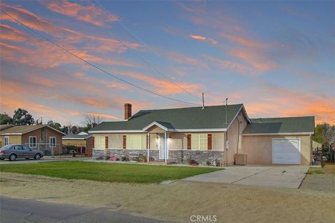 Photo of 4234 Center Avenue, Norco, CA 92860 (MLS # IG25152426) Photo of 4234 Center Avenue, Norco, CA 92860 (MLS # IG25152426)