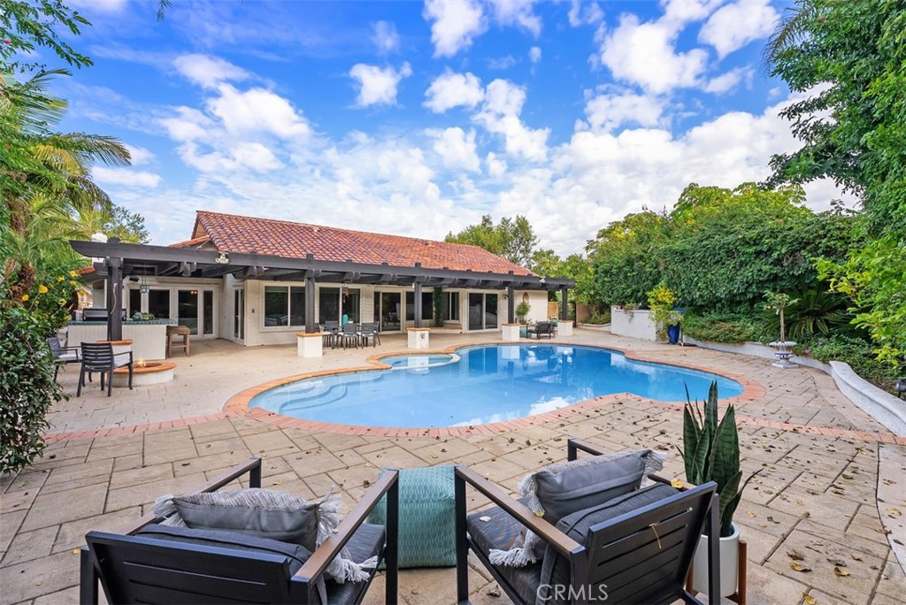 Nellie Gail (NG) - Residential