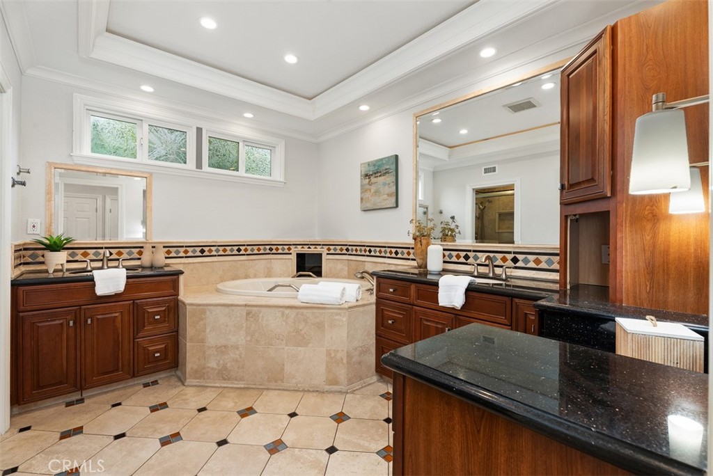 Nellie Gail (NG) - Residential