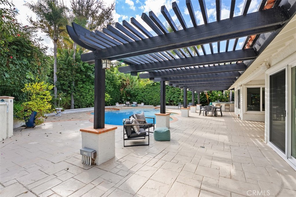 Nellie Gail (NG) - Residential