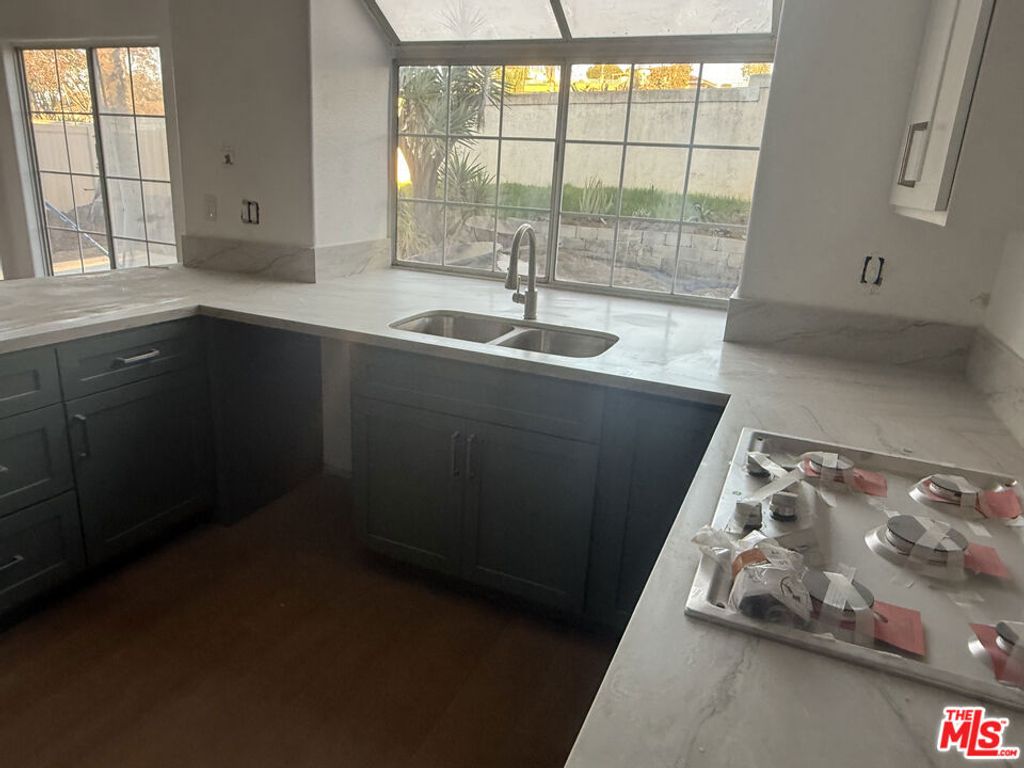 Photo of 1233 Equinox Way, Chula Vista, CA 91911 (MLS # 25628943)