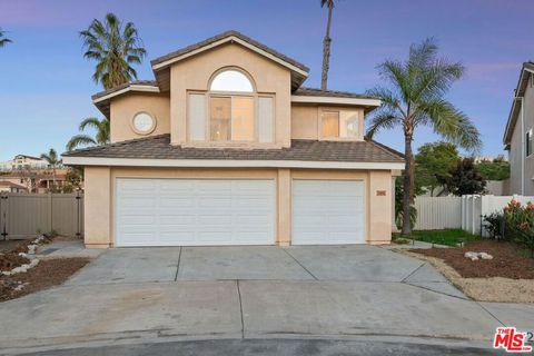 Photo of 1233 Equinox Way, Chula Vista, CA 91911 (MLS # 25628943)