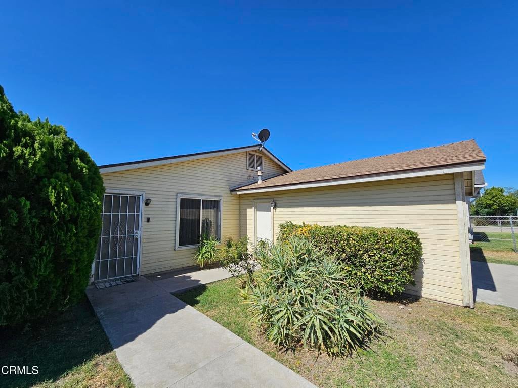 420 E B Street